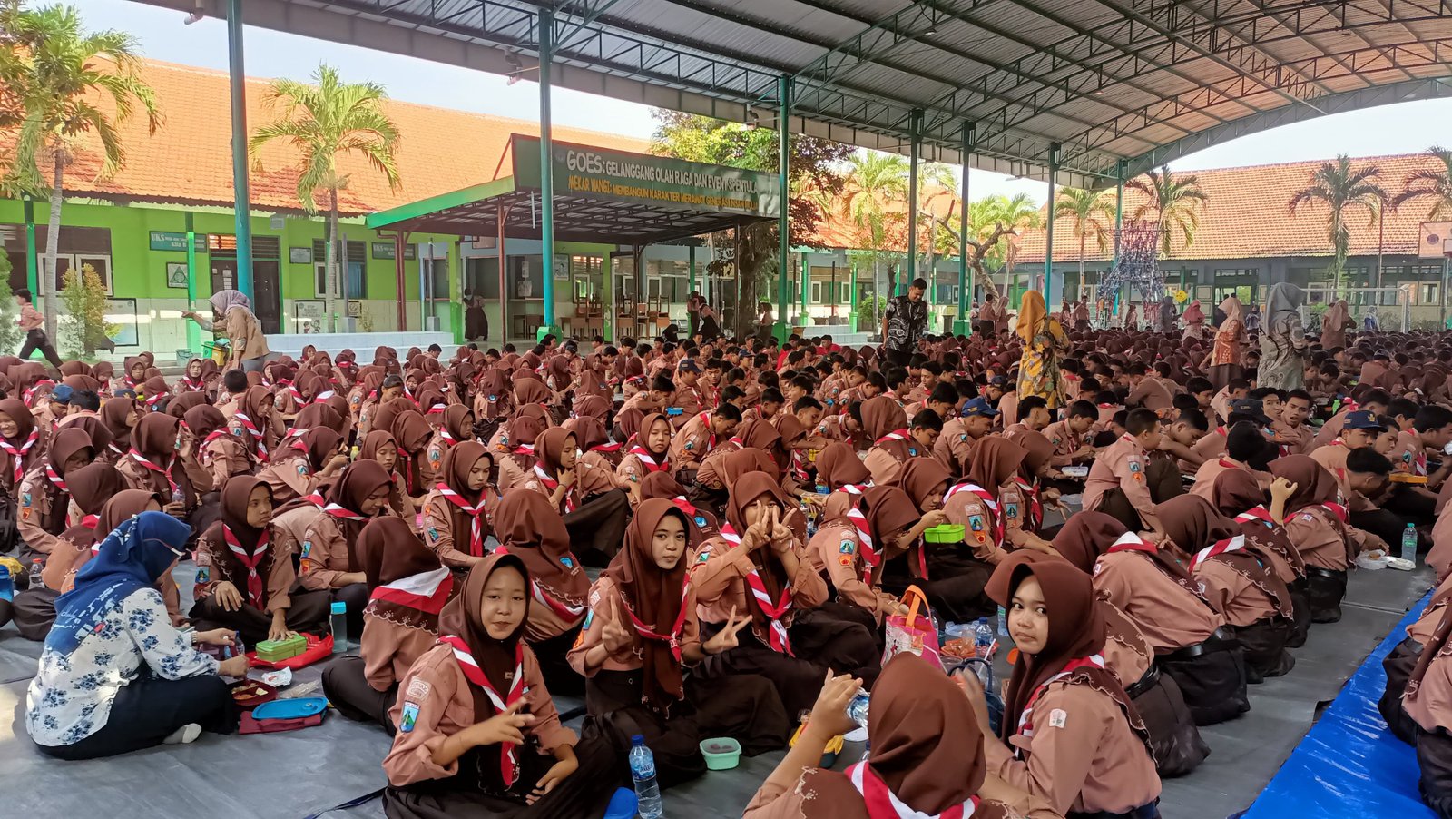 Peringatan Hari Gizi Nasional di SMPN 1 Tulangan: Edukasi dan Kebersamaan dalam Hidup Sehat